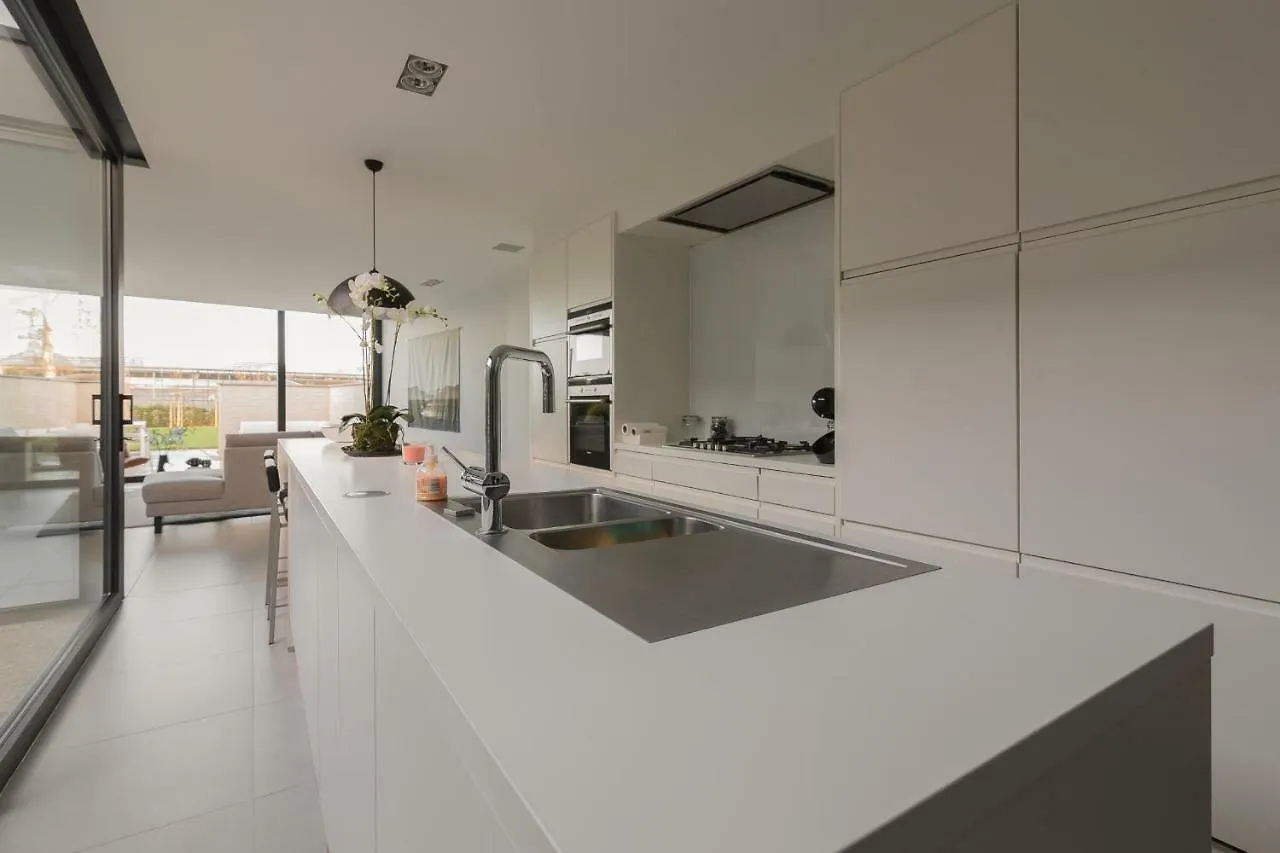 Sky & Sand 2 - Free Parking - Free Bikes - Evcharging Bruges Holiday home
